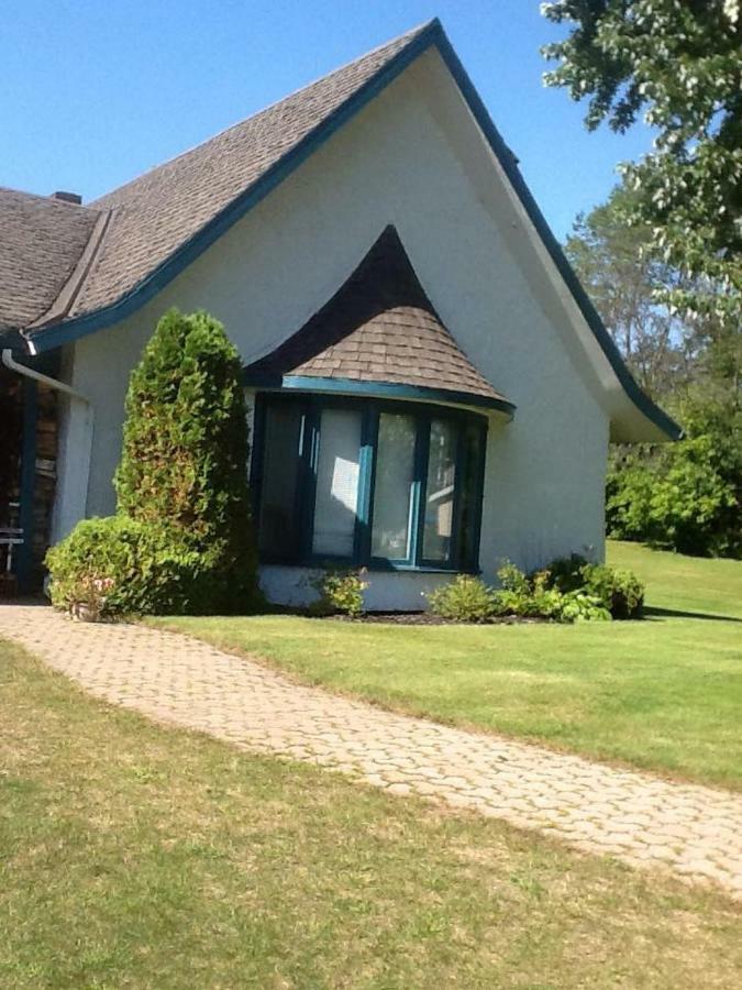 B&B Aux Deux Pignons Donnacona Exteriér fotografie